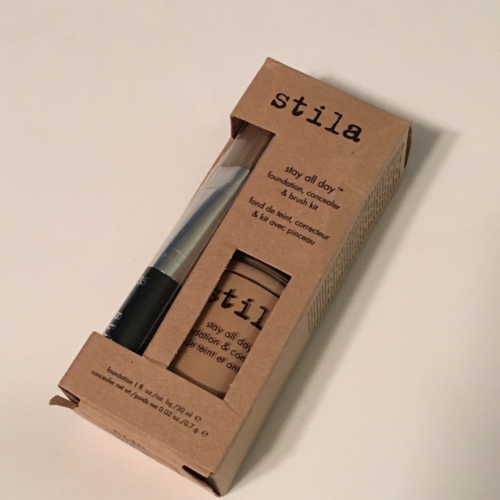 Stila Stay All Day Foundation & Brush Set